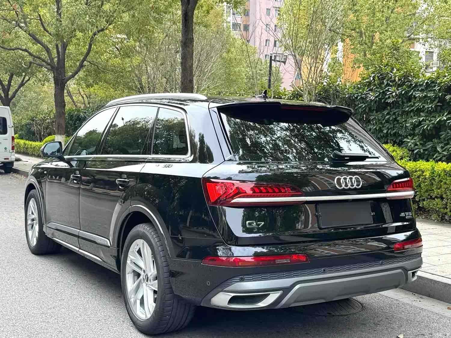 Audi Q7, 2023 11