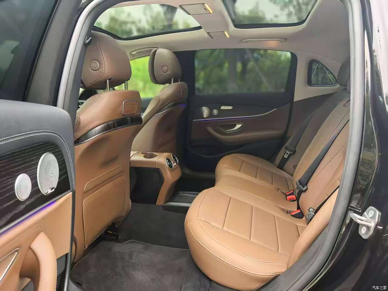 Mercedes-Benz E-Class, 2019 11
