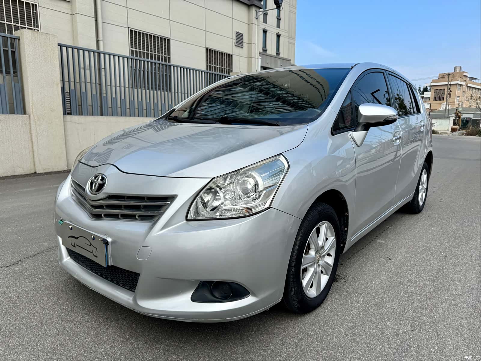 Toyota 180E, 2014 1