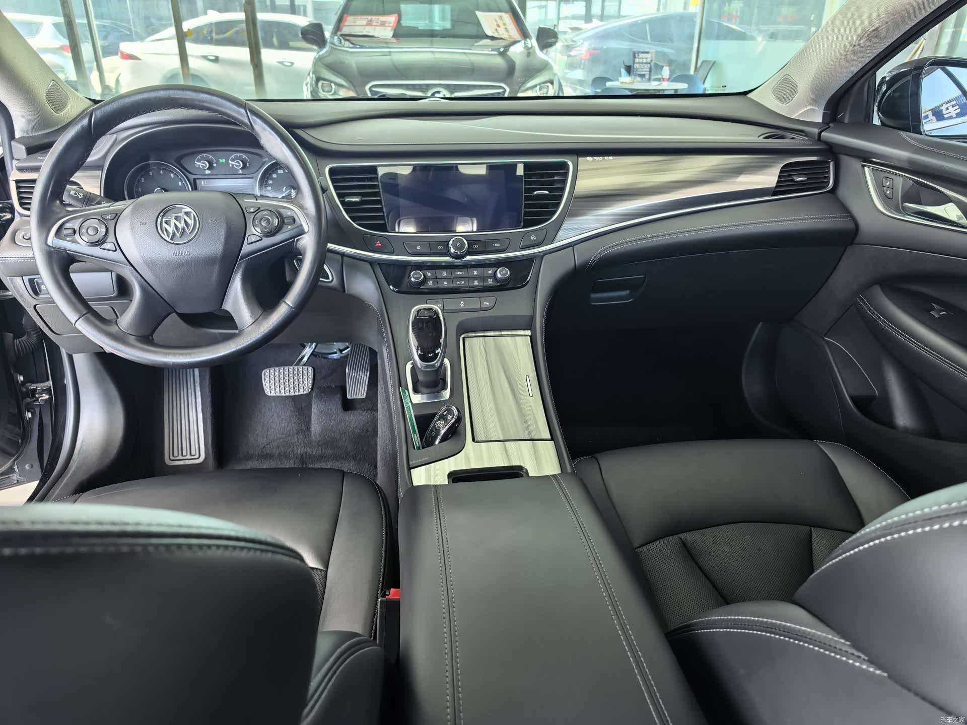 Buick LaCrosse, 2018 10