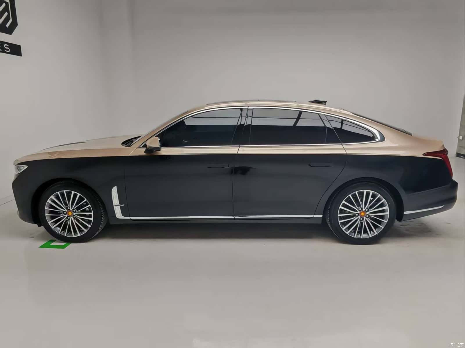 Hongqi H9, 2023 9