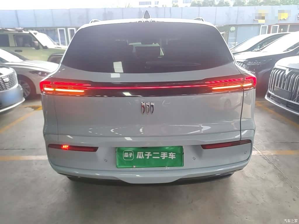 Buick E5, 2025 6