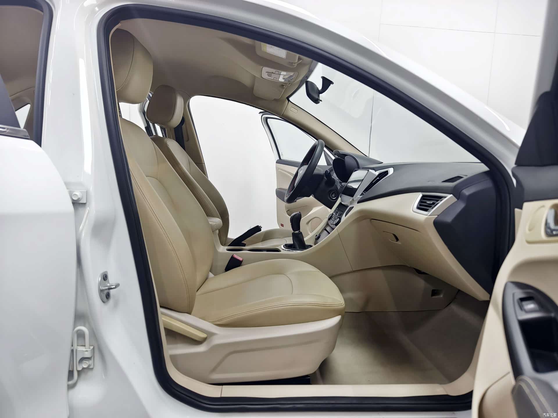Chery 7, 2016 13