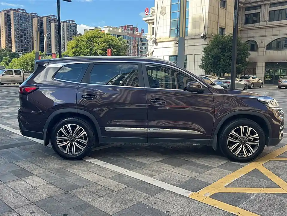 Chery Tiggo 8
