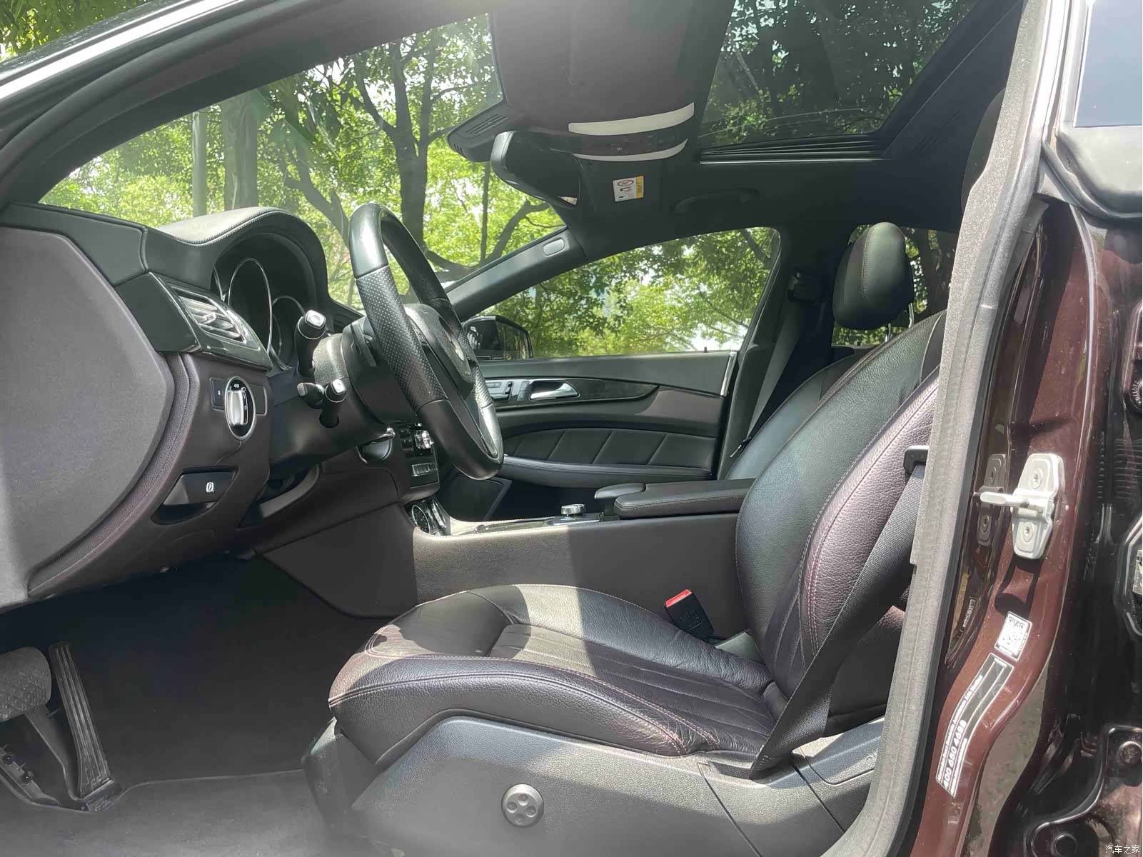Mercedes-Benz CLS, 2014 4