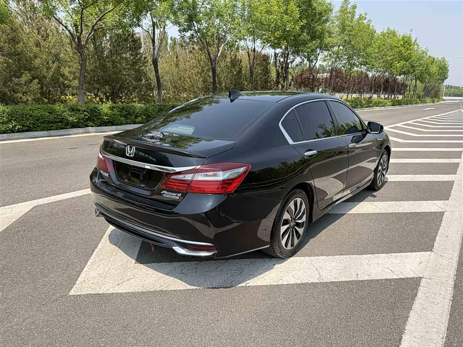 Honda Accord 2017, фото 9