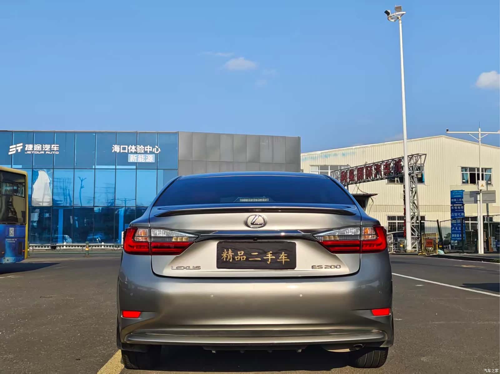 Lexus ES, 2016 8