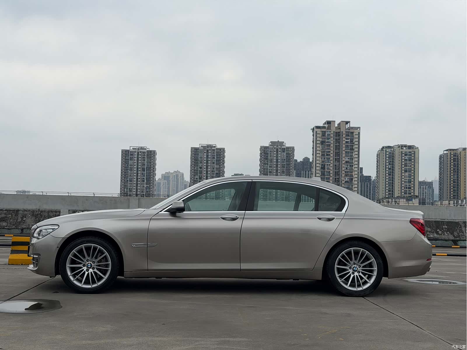 BMW 7 Series, 2015 2
