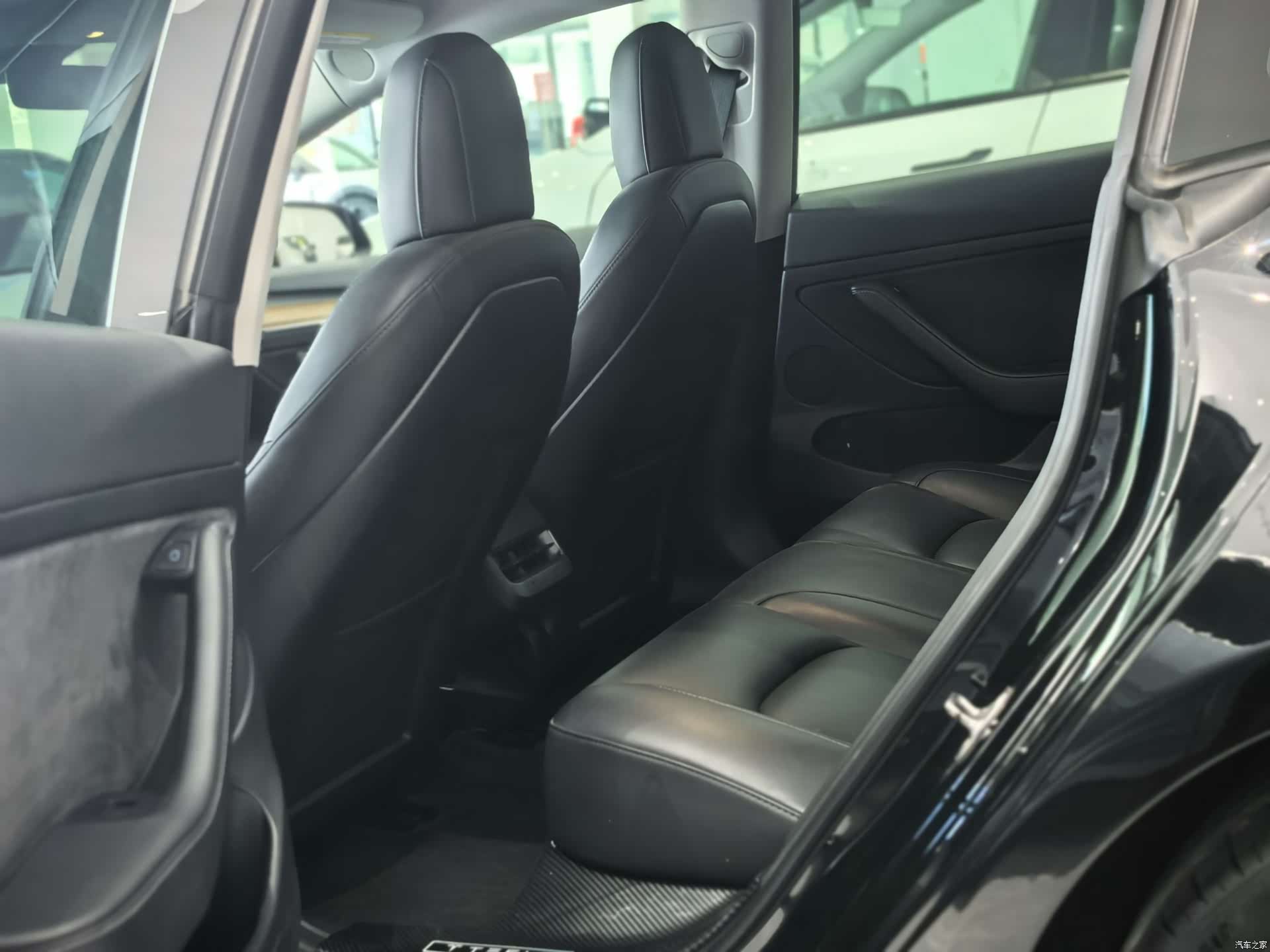 Tesla Model 3, 2021 8