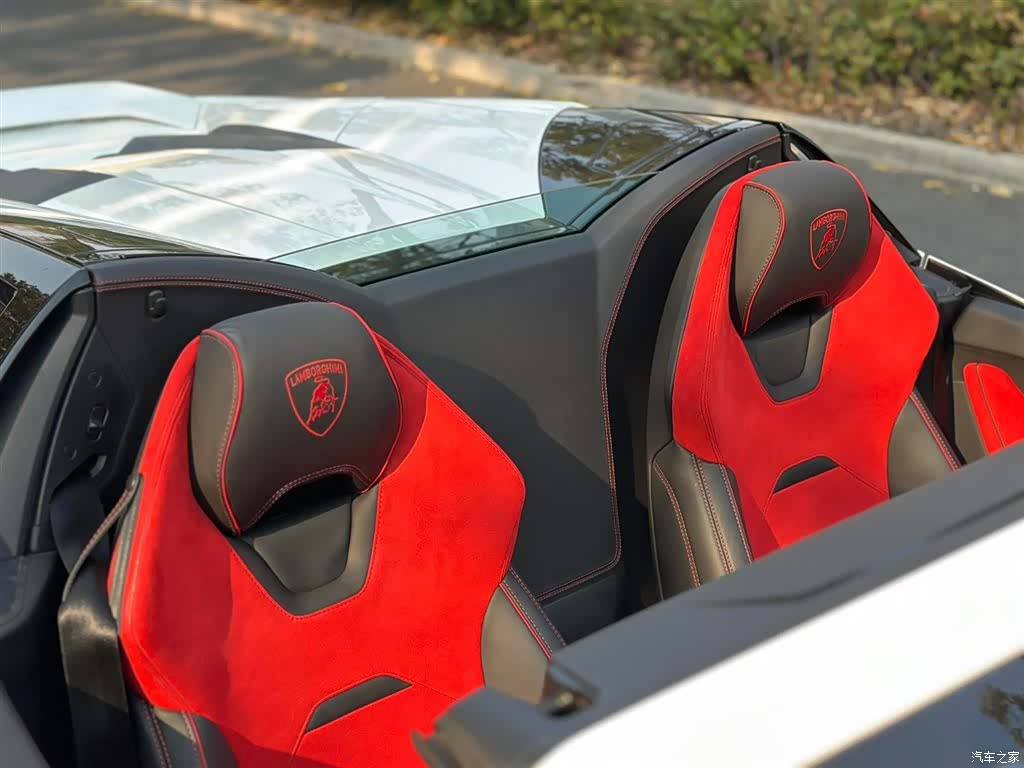 Lamborghini Huracán, 2022 10