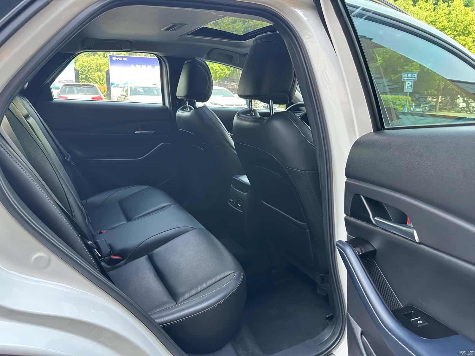 Mazda CX-30, 2021 25