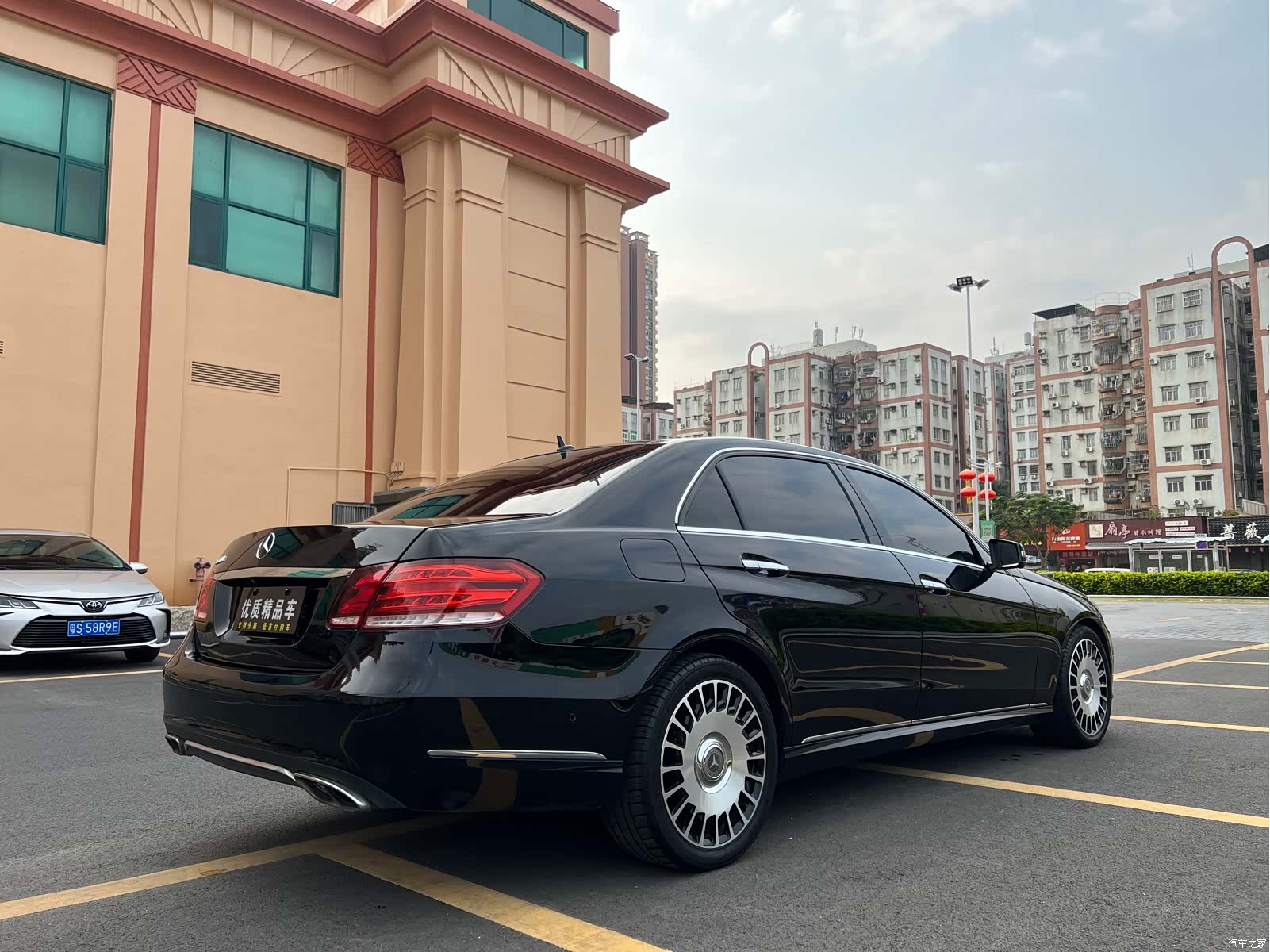 Mercedes-Benz E-Class, 2016 4