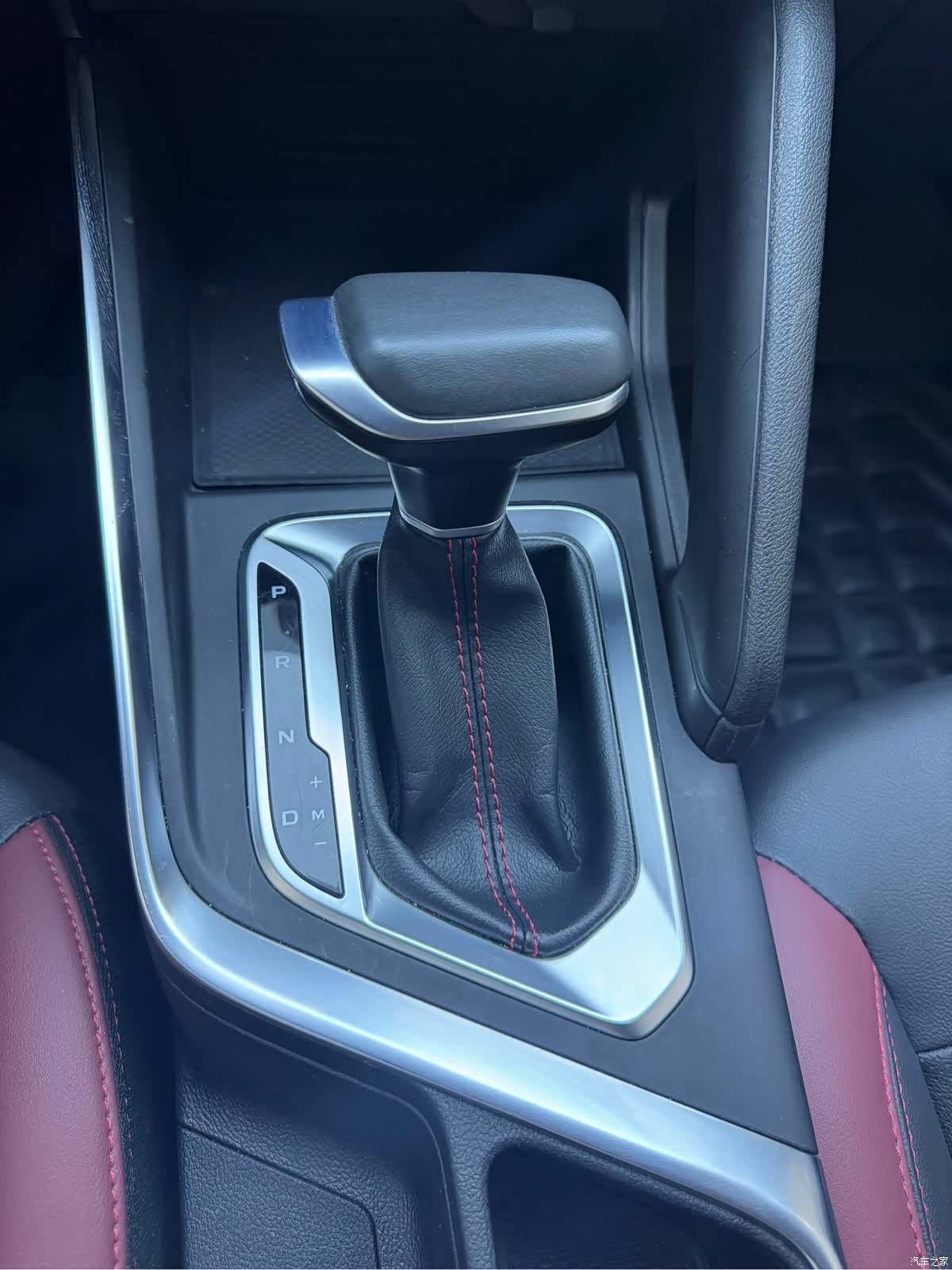 Geely X3, 2022 8