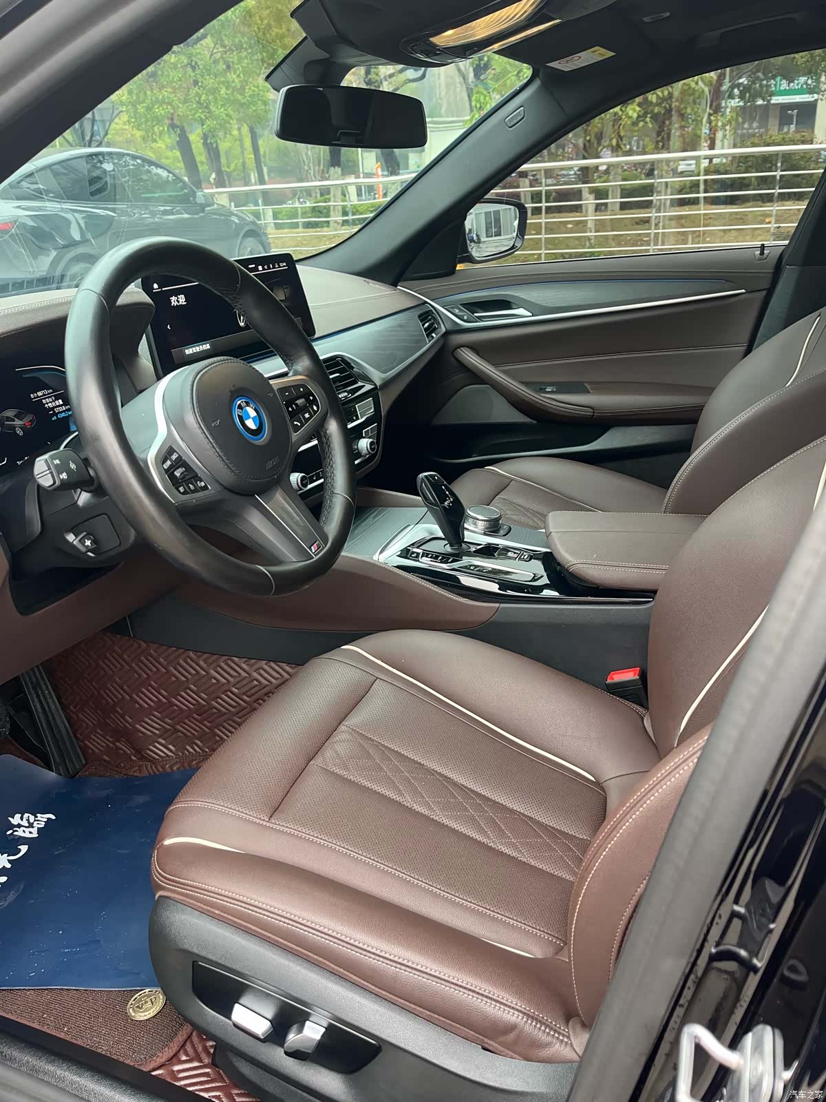 BMW 5 Series, 2023 8