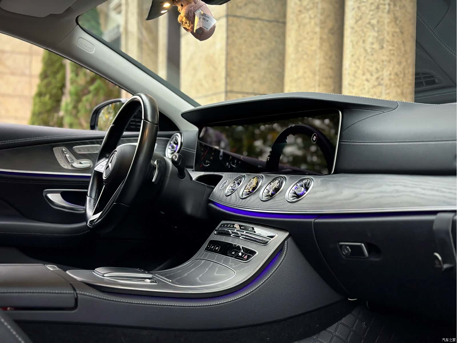 Mercedes-Benz CLS, 2022 14