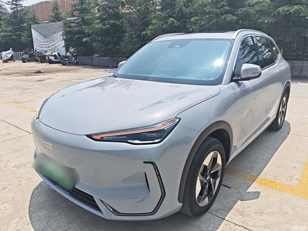Geely Galaxy E5, 2025 2