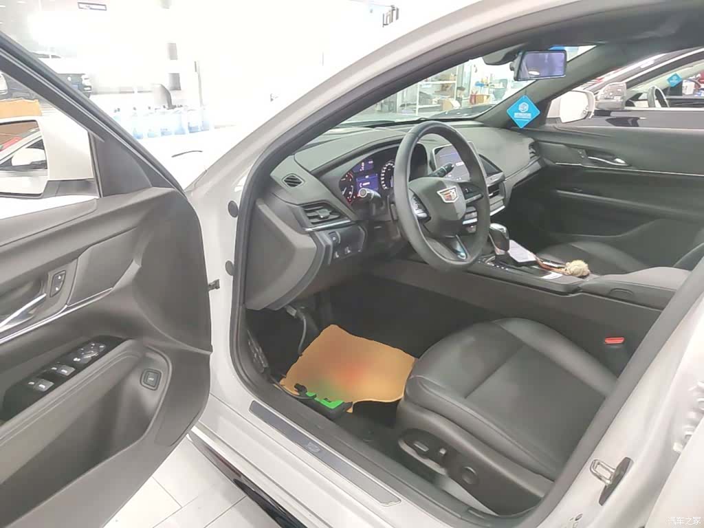 Cadillac CT4, 2021 16