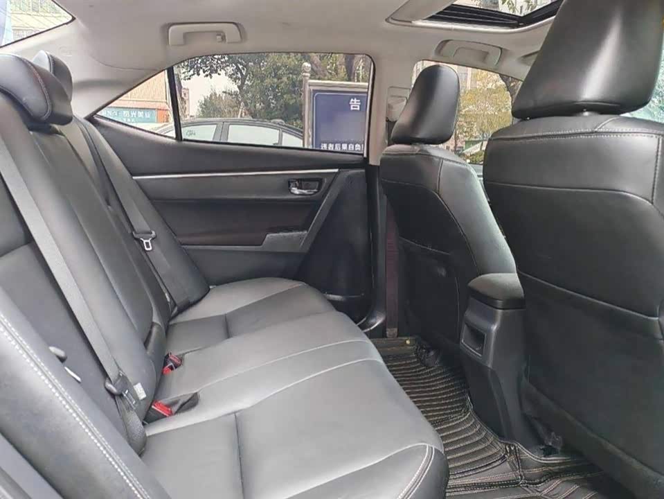 Toyota Corolla dual engine E+ Toyota Corolla dual engine E+