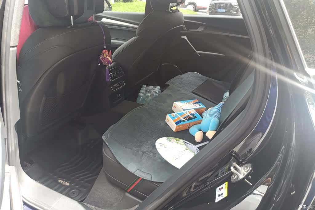 Audi Q5L, 2023 11