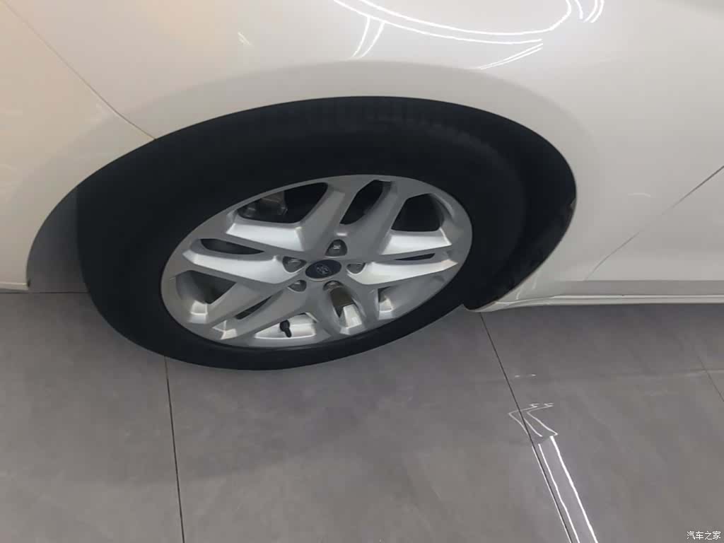 Ford Mondeo, 2016 23