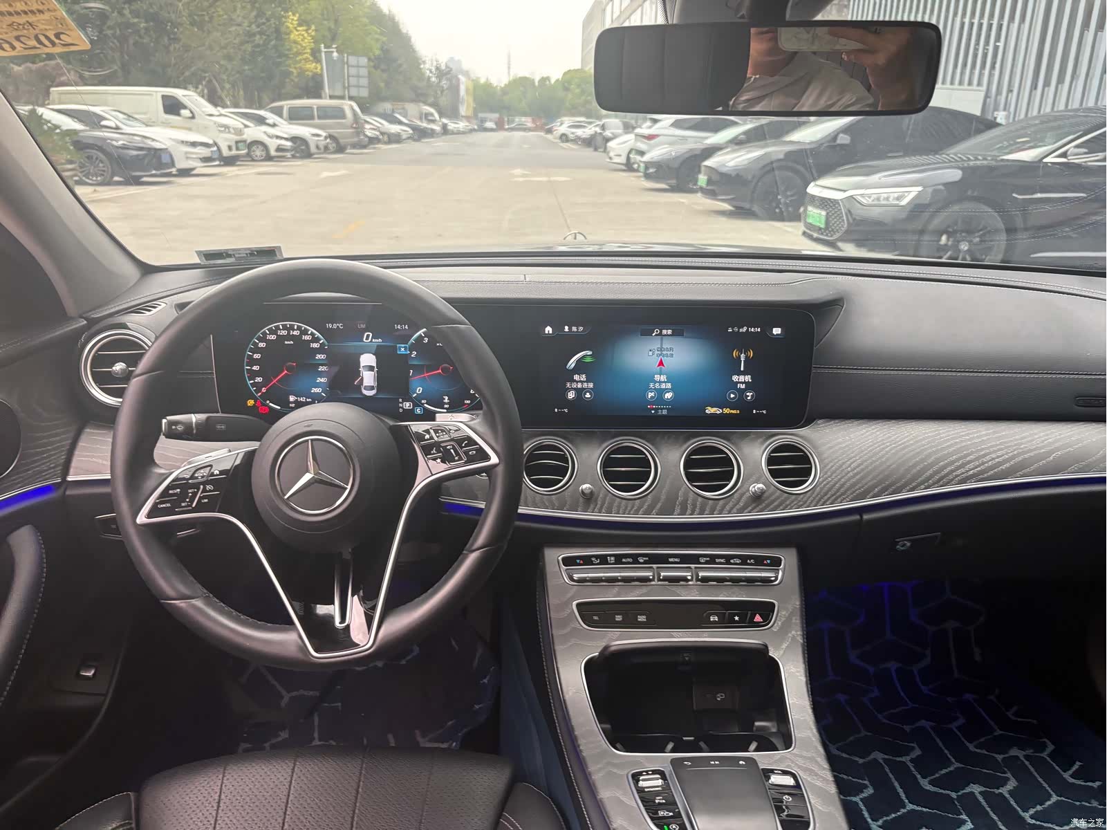 Mercedes-Benz E-Class, 2022 6