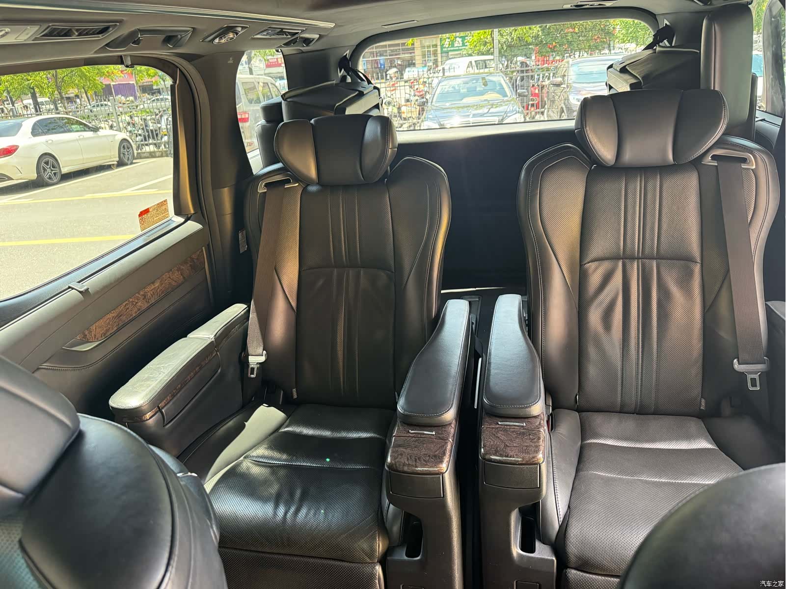 Toyota Alphard, 2018 7