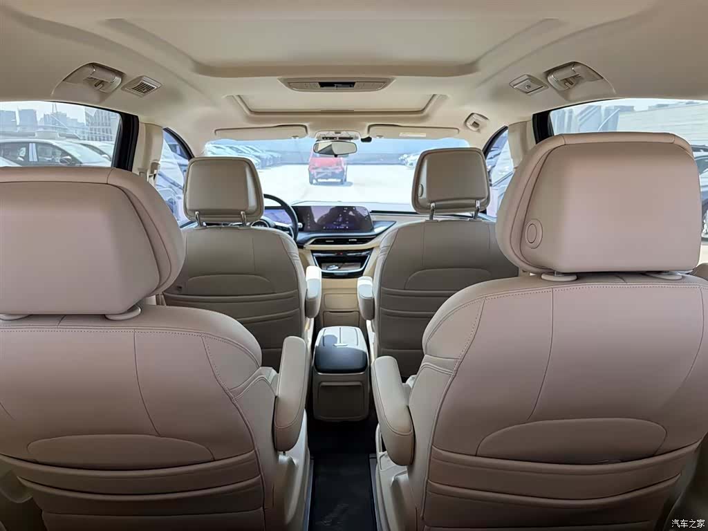 Buick GL8, 2025 15