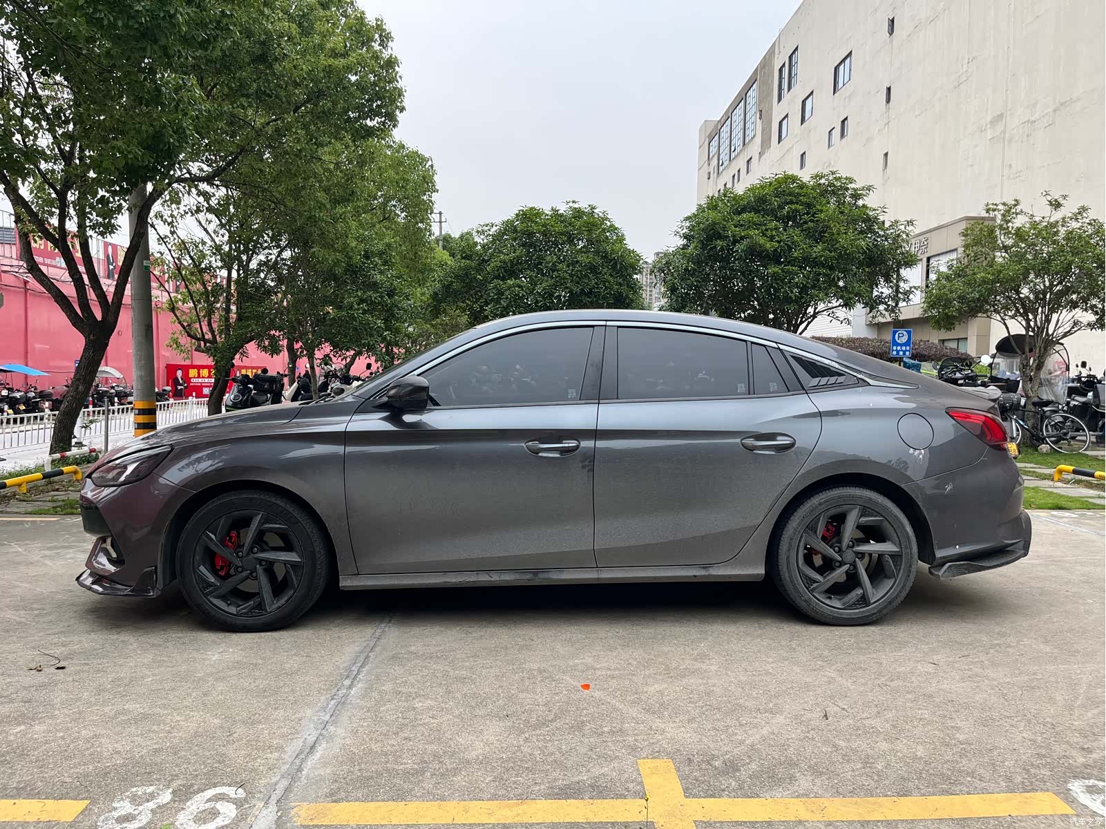 MG MG5, 2021 8