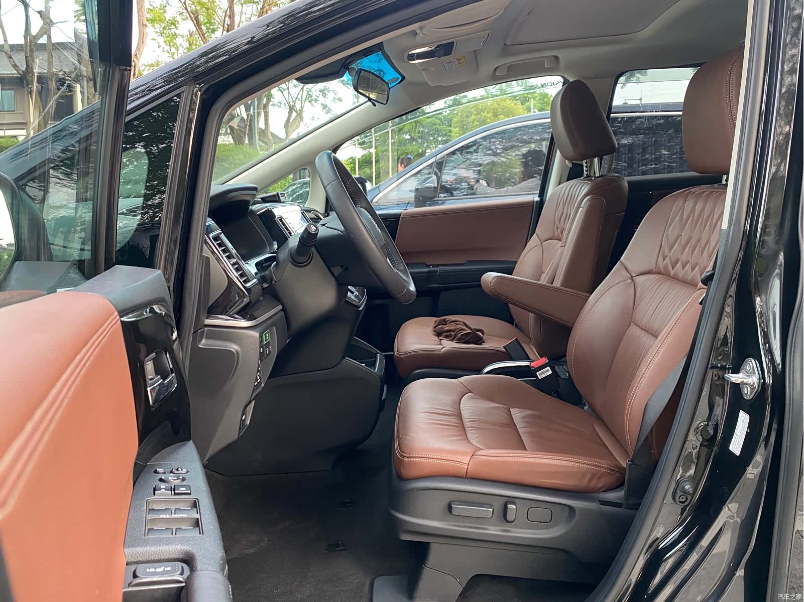 Honda Elysion, 2020 4