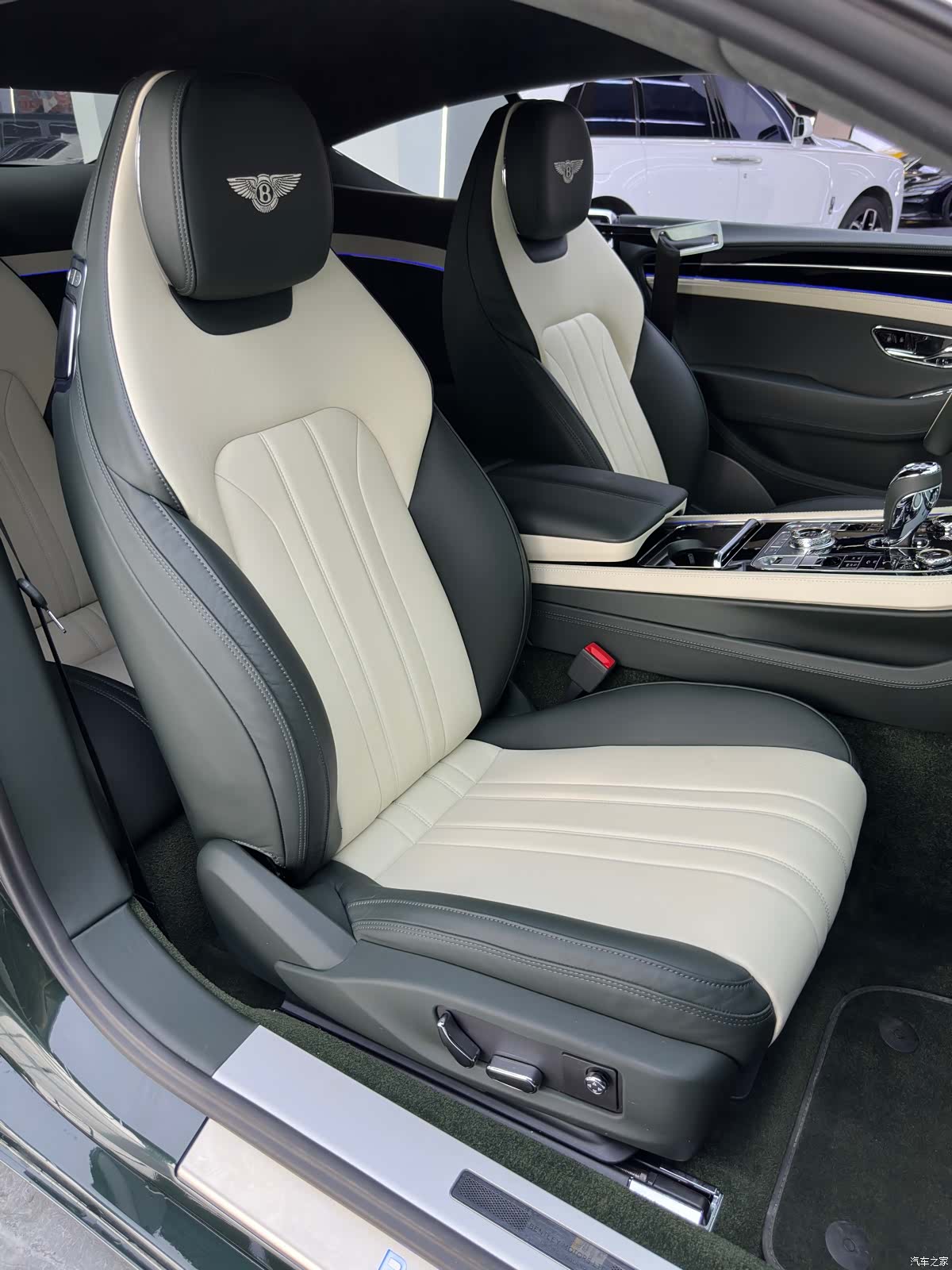 Bentley Continental GT, 2021 11