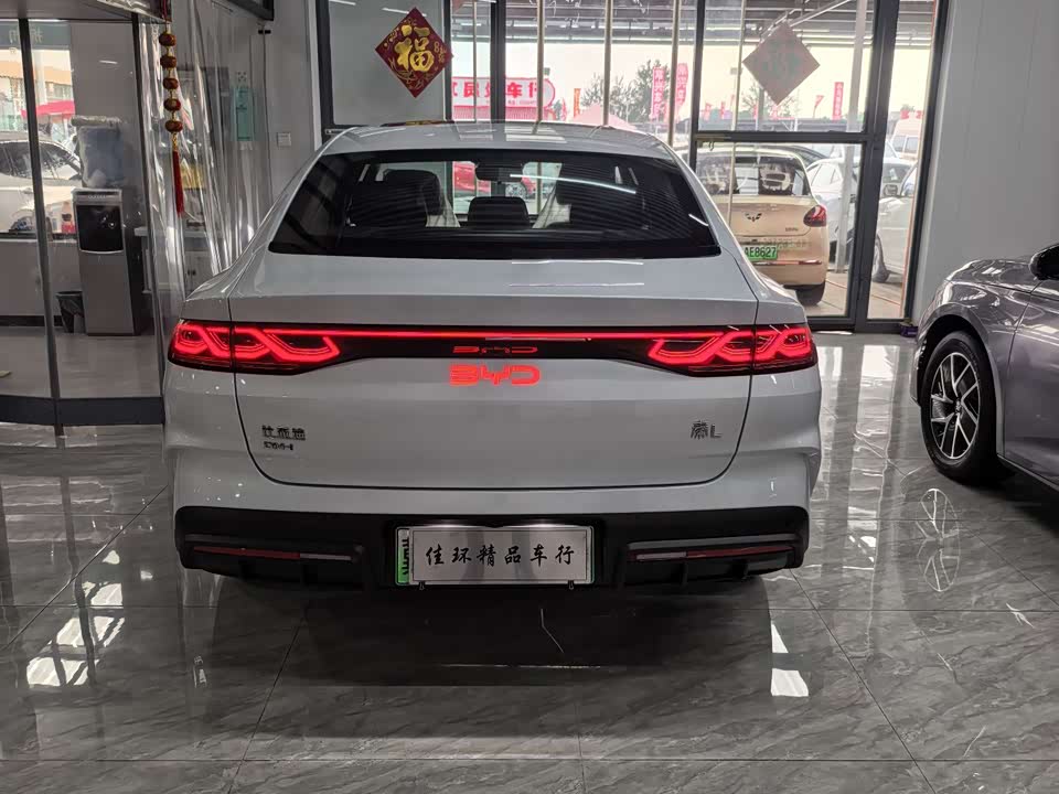 BYD Qin L