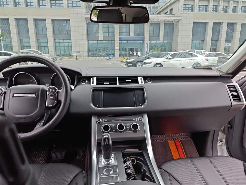 Land Rover Range Rover Sport Land Rover Range Rover Sport