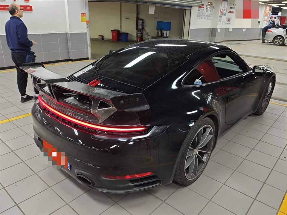 Porsche 911
