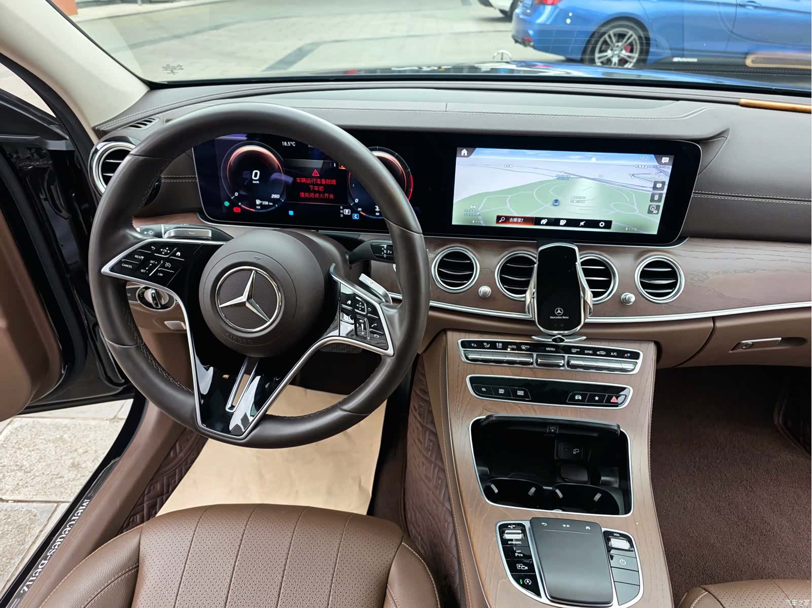 Mercedes-Benz E-Class, 2023 15