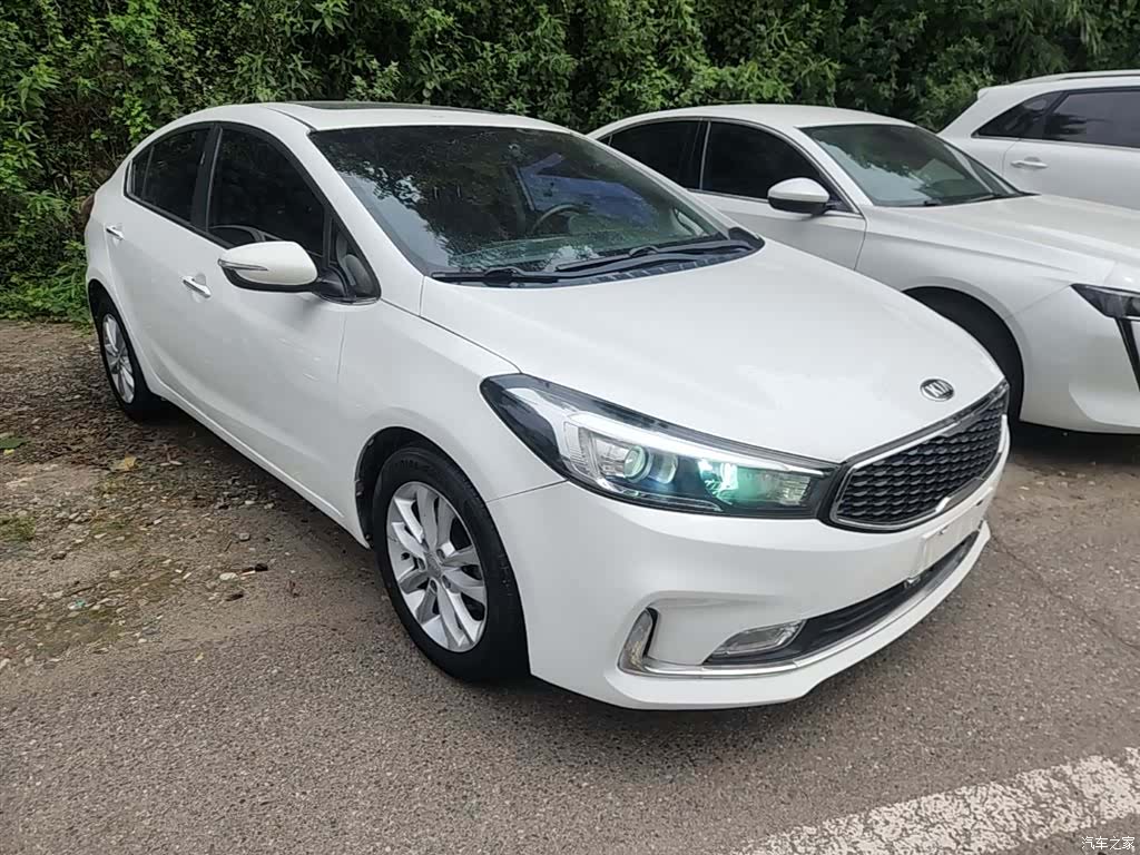 Kia K3, 2016 4