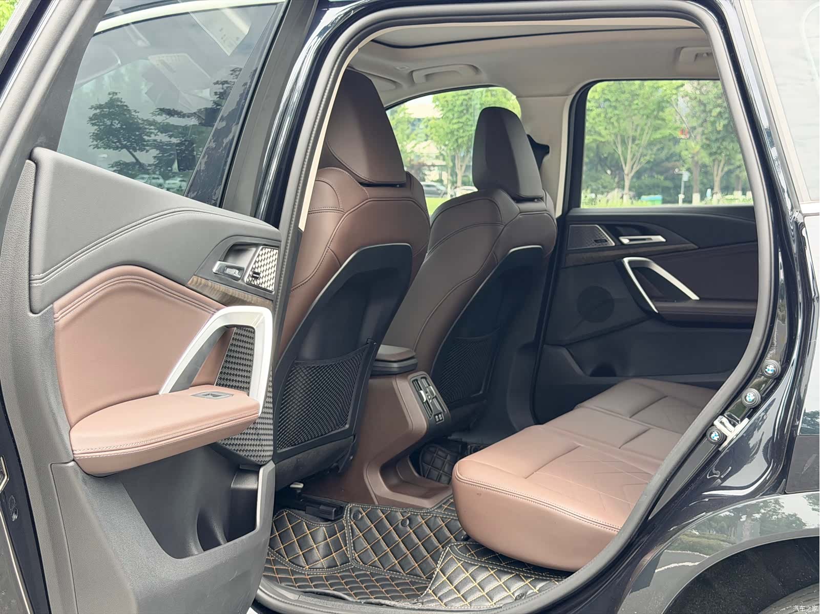 BMW X1, 2024 9
