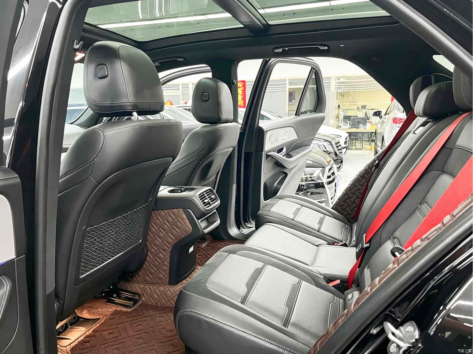 Mercedes-Benz GLE, 2020 8