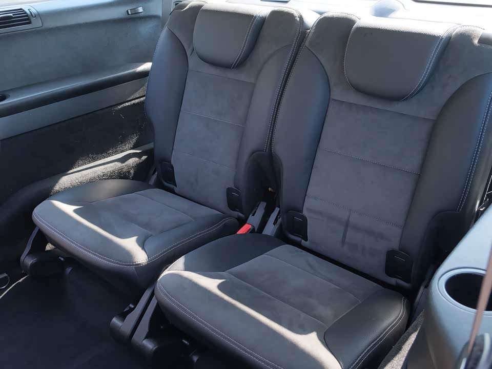 Mercedes-Benz R-class