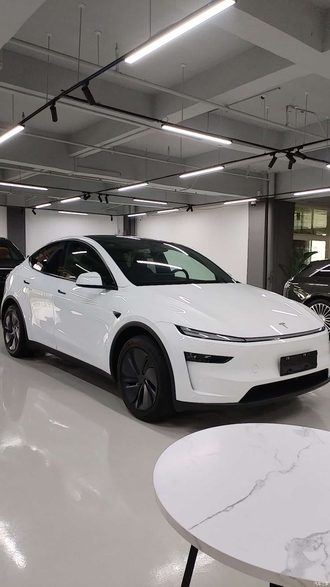 Tesla Model Y, 2026 3