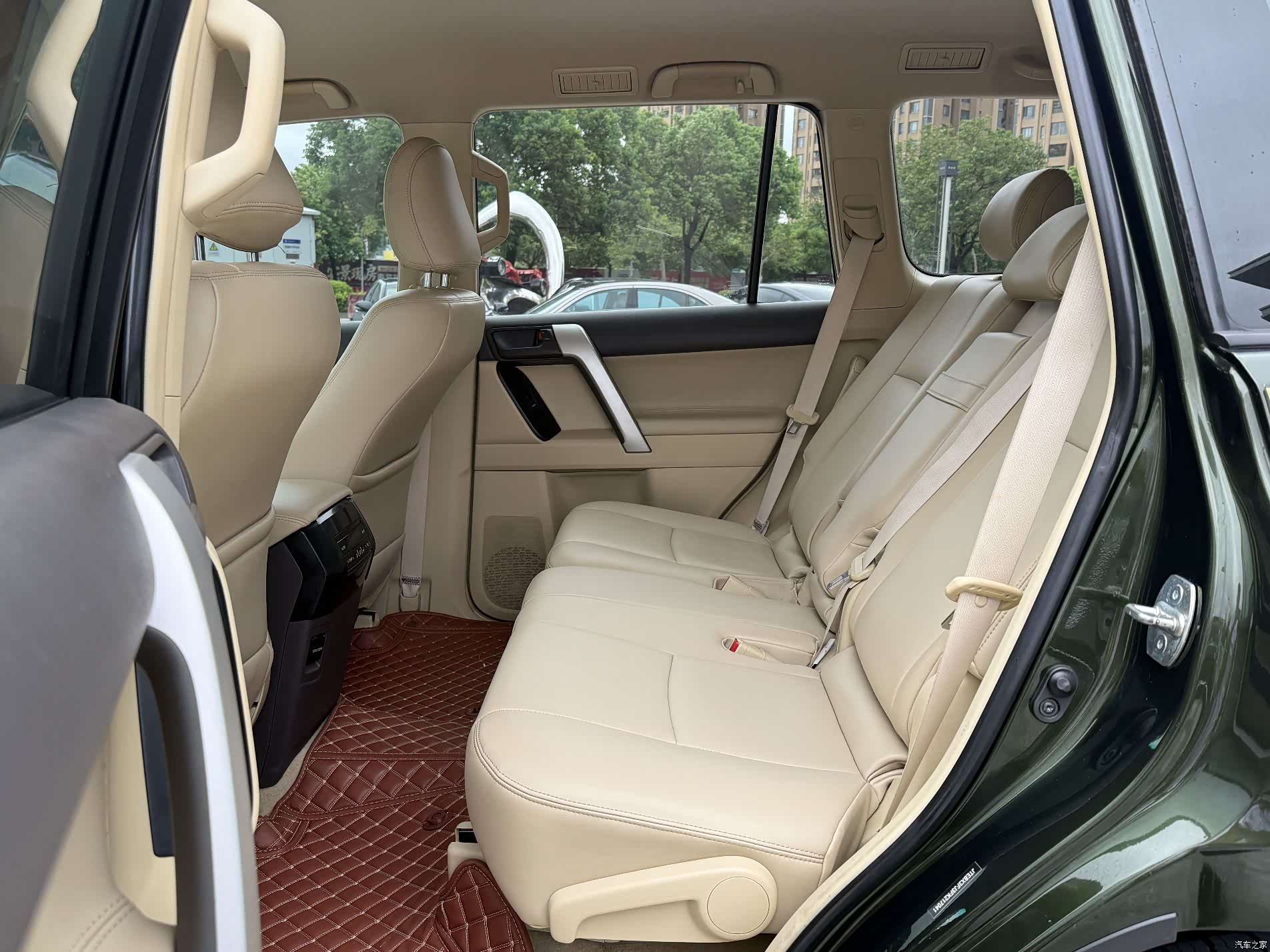 Toyota Prado, 2015 6