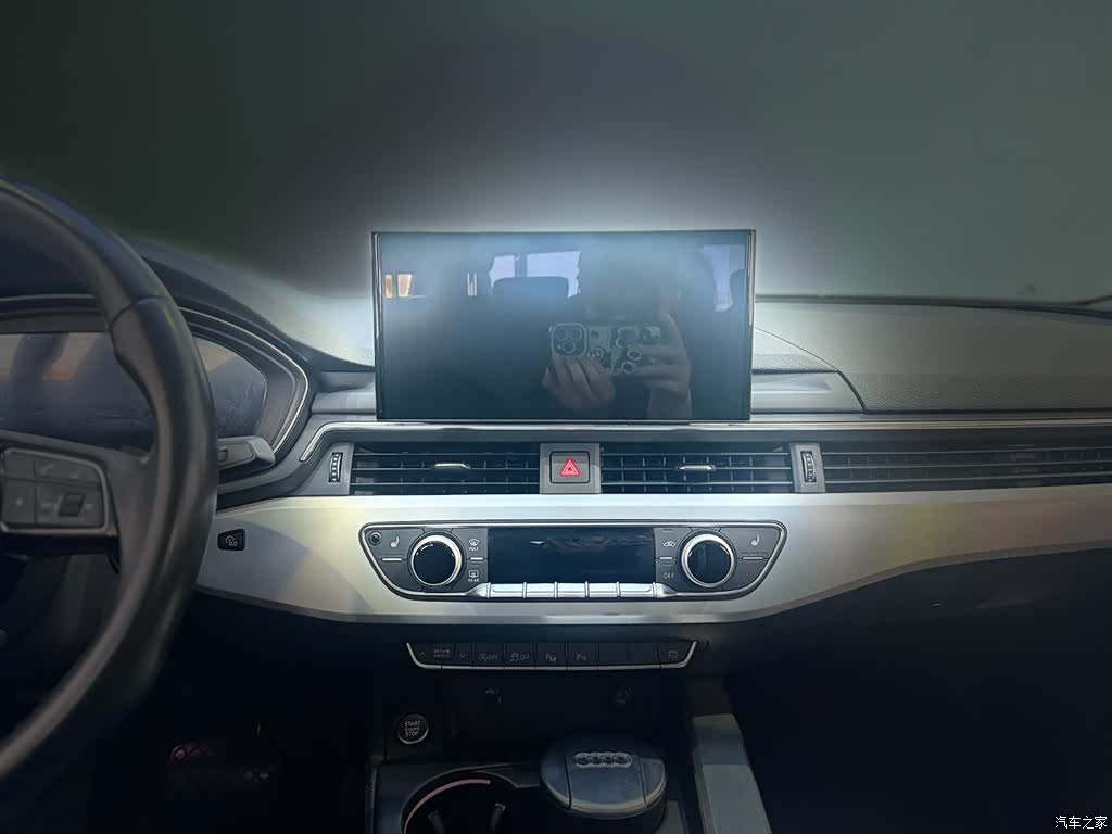 Audi A4L, 2022 13