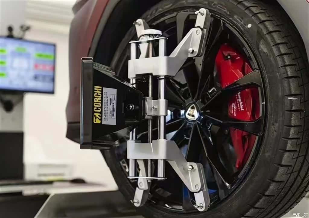 Lamborghini Urus, 2020 все фото