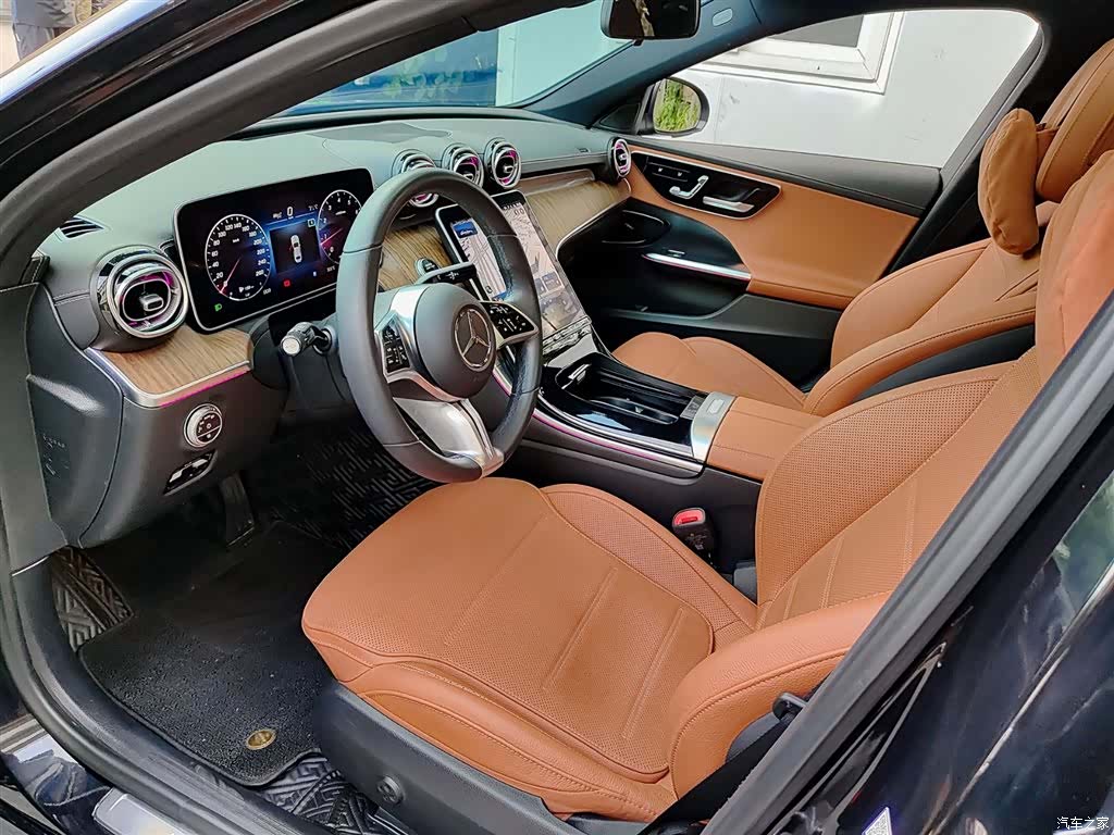 Mercedes-Benz C-Class, 2024 7