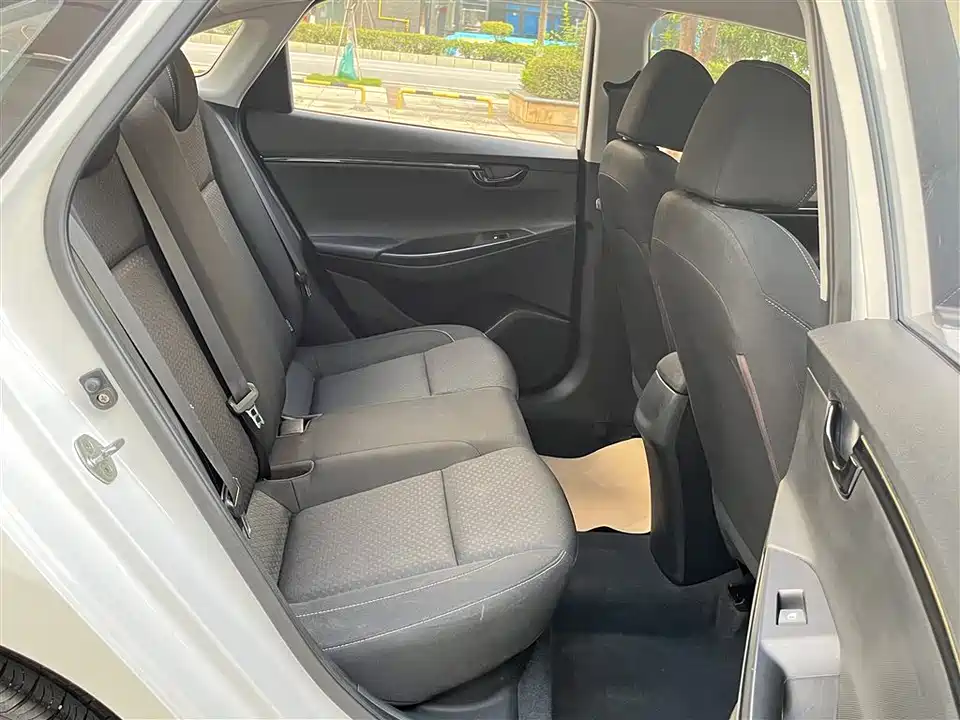 Hyundai Yuedong