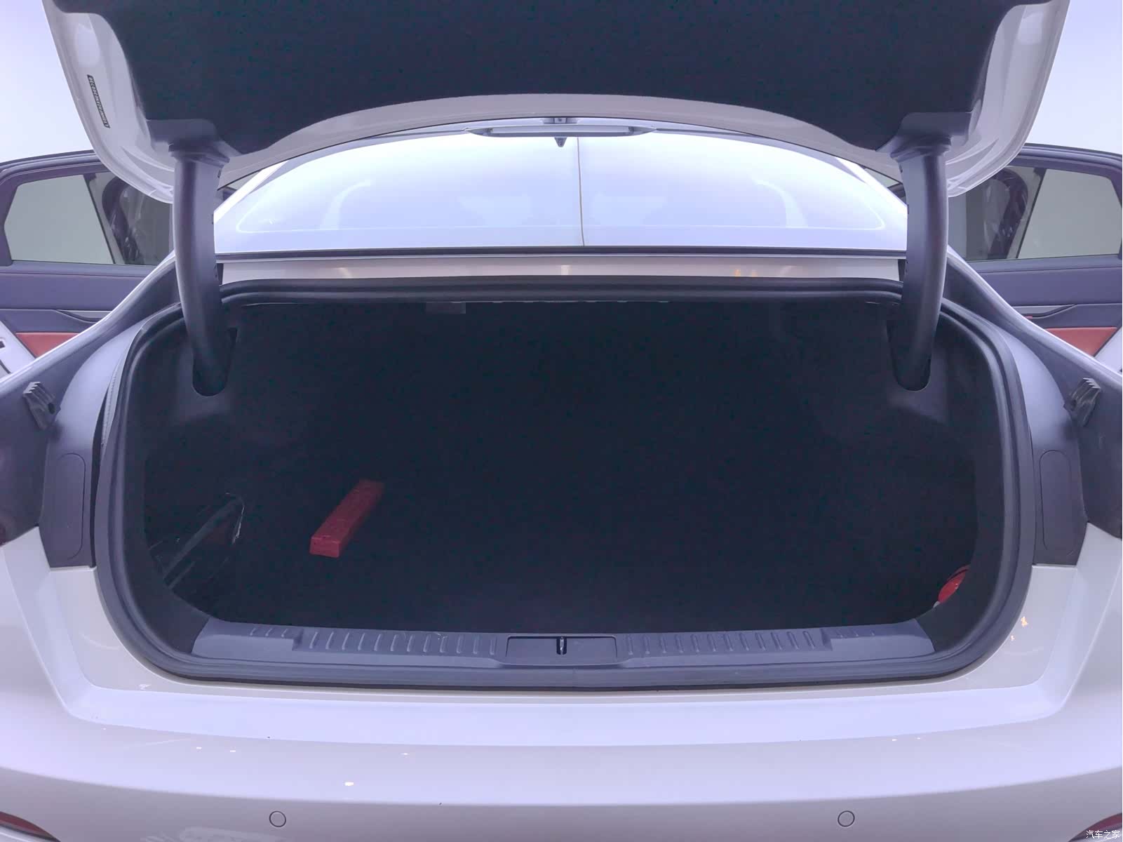 Lincoln Z, 2023 22
