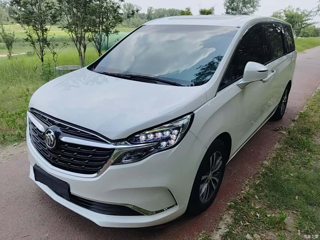 Buick GL8, 2020 1