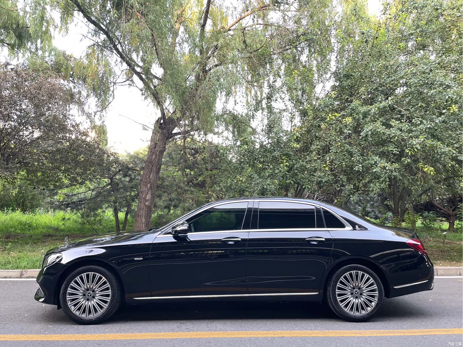 Mercedes-Benz E-Class, 2020 7