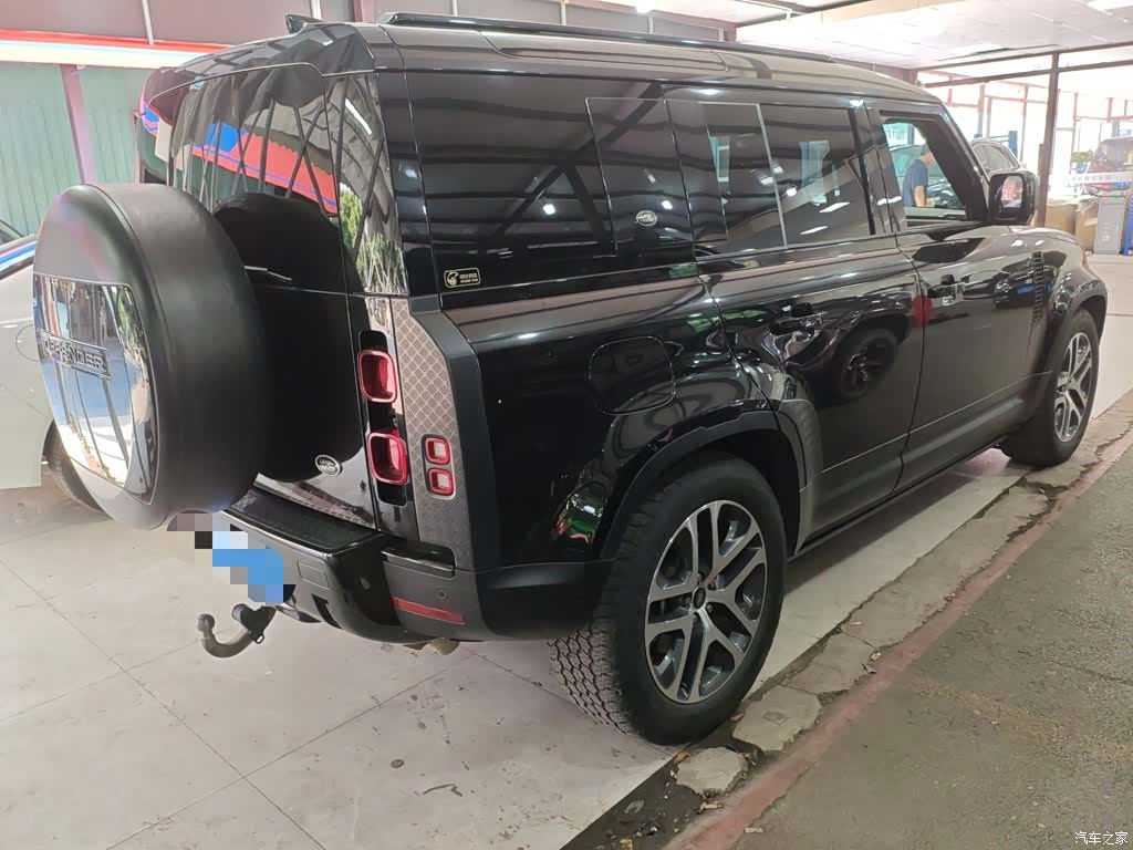 Land Rover Defender, 2022 4