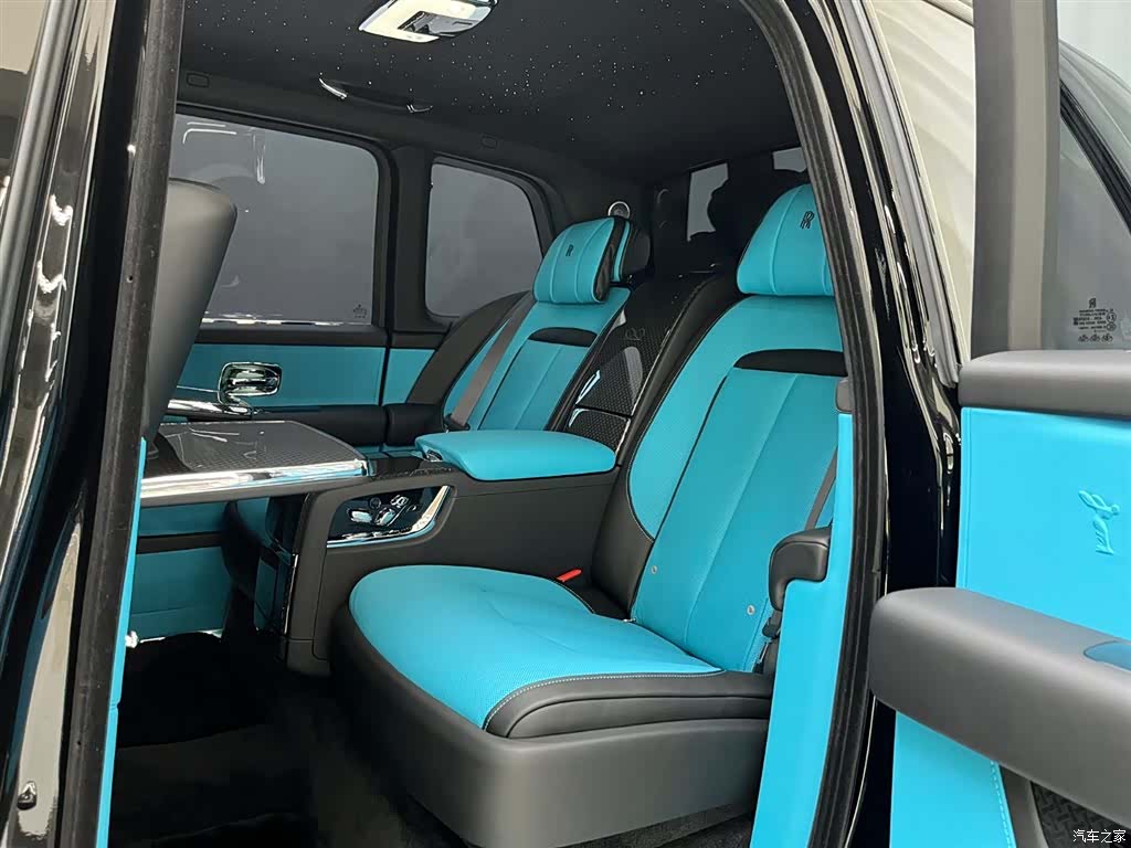 Rolls-Royce Cullinan, 2026 15