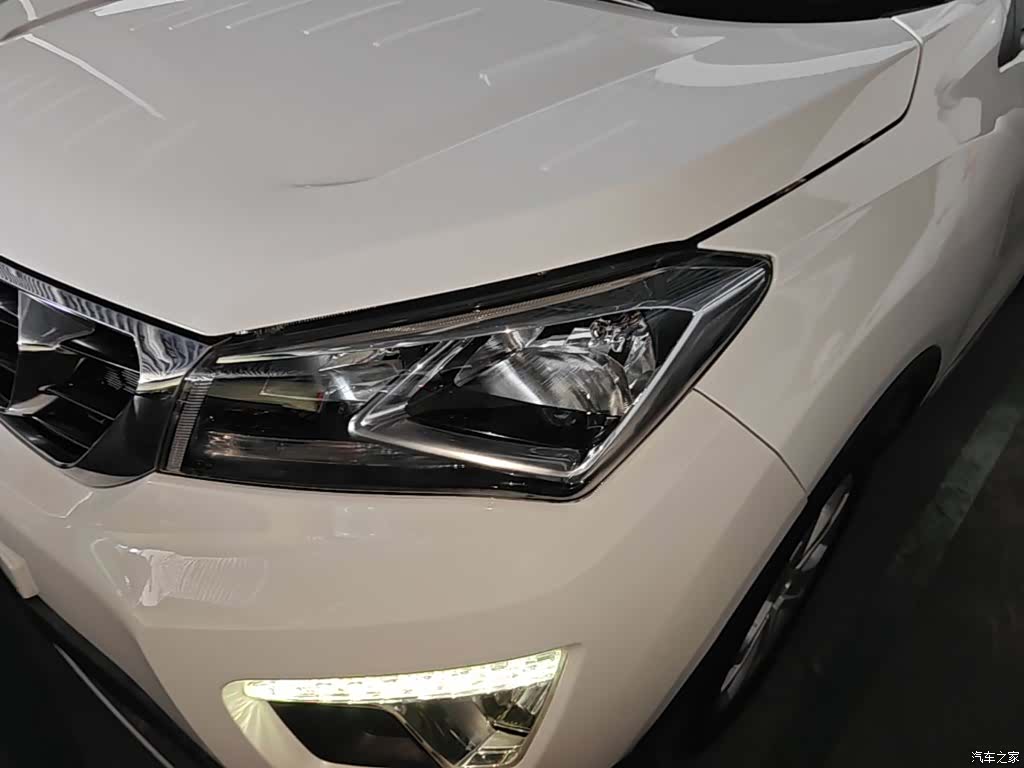 Changan CS15, 2018 24